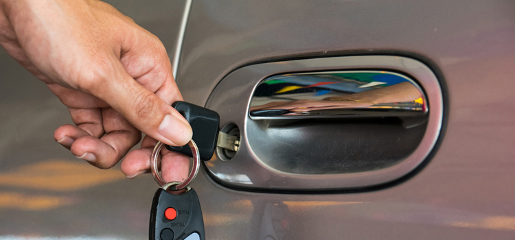 Car door lock repair in Calipatria